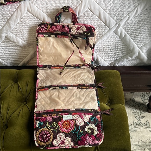 Vera Bradley makeup and accessories hanging case - Picture 7 of 7